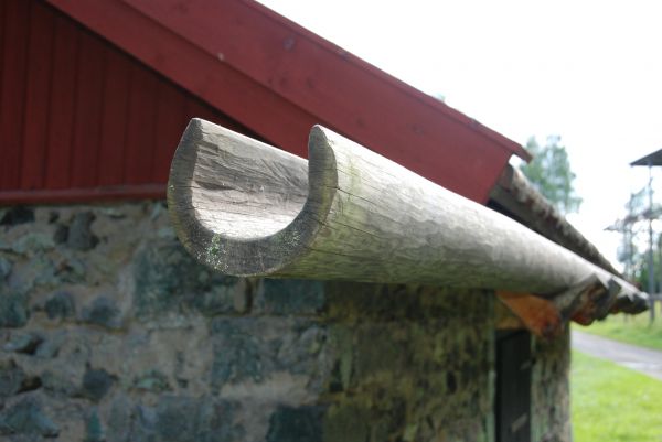 Wooden Gutter Repair in Yuba City