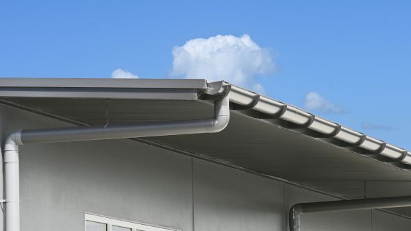 Eavestrough Service in Yuba City