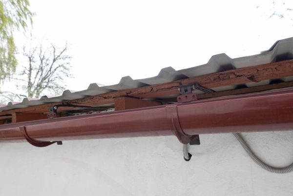 Cost of Round Gutters Installation in Yuba City